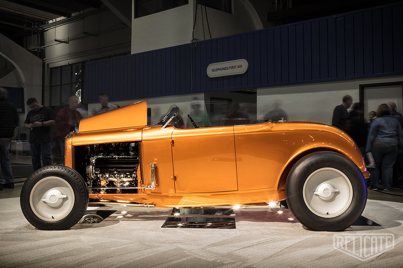 1932 Ford Roadster Custom Relicate Leather Interior